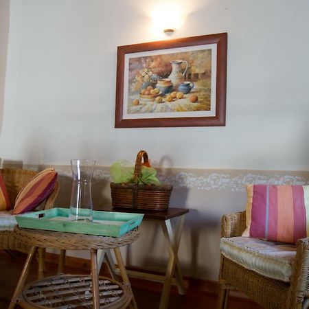 Christina'S Stone Cottage Kassiopi Luaran gambar